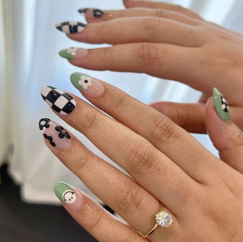 Mix Match Nails Short, Mix Match Nail Designs, Hairstylist Nails, Mix And Match Nails, Match Nails, Mix Match Nails, Nails March, Biab Nails, Fresh Nails