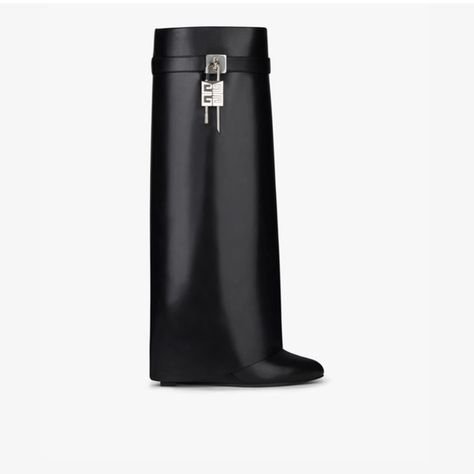 Givenchy Shark Boots Givanchi Boot Outfit, Givenchy Shark Boots, Shark Boots, Givenchy Shark, Givenchy Boots, Black Knee Boots, Givenchy Shoes, Dream Gift, Girly Shoes