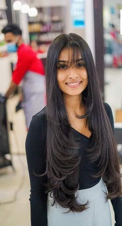 Long Layers Indian Hair, Long Layered Black Hair, Front Haircut For Long Hair, Long Layers Black Hair, Trendy Layered Hairstyles, Indian Hair Cuts, Haircuts For Long Hair With Layers, Long Layered Haircuts, Girl Haircuts