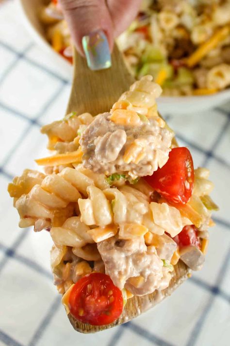 Jimmy Buffett Pasta Salad, Pasta House Salad Dressing Recipe, Pasta House Salad, Salad Supreme Pasta Salad, House Salad Dressing, 1905 Salad, Salad Options, Pasta House, Cheeseburger Pasta