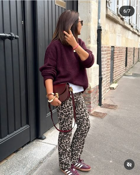 Leopard Print Jeans Outfit Winter, Burgundy And Leopard Outfit, Leopard Jeans Outfit Winter, Leopard Pants Outfit Winter, Leopard And Red Outfit, Leopard Jeans Outfit 2024, Leopard Print Jeans Outfit, Leopard Jeans Outfit, Print Jeans Outfit