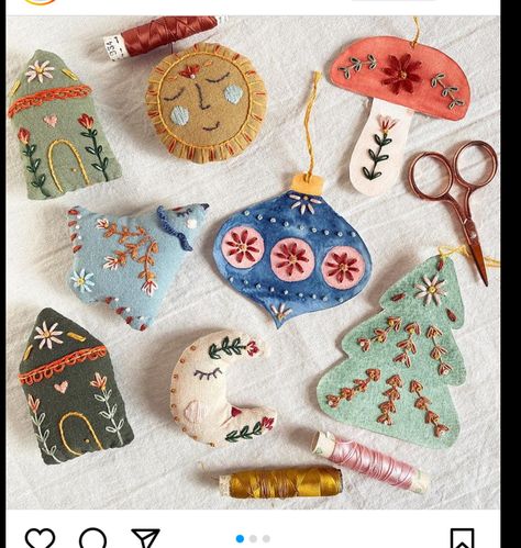 Embroidery Felt Ornaments, Homemade Felt Ornaments, Diy Felt Christmas Ornaments, Diy Christmas Wreaths Ideas, Christmas Wreaths Ideas, Felt Crafts Christmas, Diy Christmas Wreaths, Wreaths Ideas, Diy Ornaments