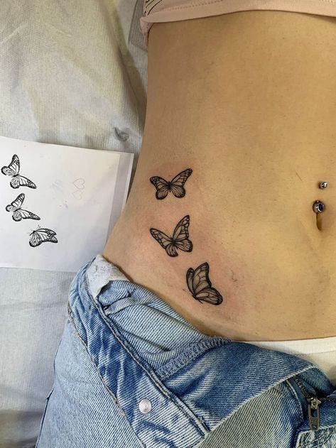 Designer Tattoo Ideas, Tattoo Karma, Cover Up Tattoo Design, Tattoo After Care, Designer Tattoo, Stomach Tattoos Women, Waist Tattoos, Inspo Tattoo, Tattoo Ideas Unique