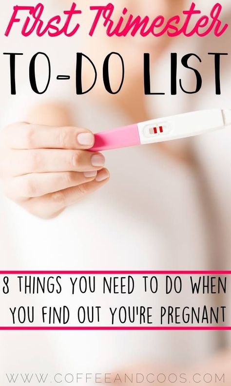 The first trimester to do list. 8 things you need to do when you find out you're pregnant. A complete checklist to get you through the first 12 weeks of pregnancy. From your pregnancy diet to making an appointment with your OB, learn about what to do in the first trimester. Perfect for first time moms. #pregnancy Pregnancy Trimesters, 5 Weeks Pregnant, Baby Baker, Pregnancy Hacks, Pregnancy Diet, Pregnancy Info, Mother Board, 1st Trimester, Baby Kicking