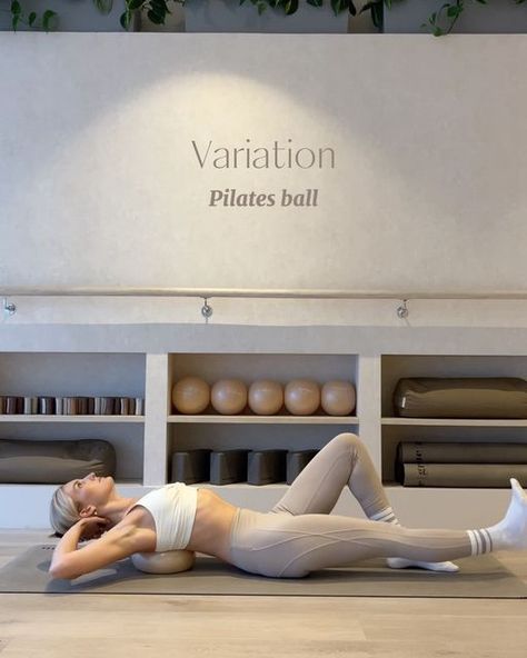 1,151 likes, 12 comments - pwa.pilatesapp el February 20, 2024: "Nothing like a Pilates ball workout ✨

@pwa.pilatesapp" Pilates Visionboard, Pilates Circle, Balanced Plate, Pilates Ball, Ball Workout, Boutique Studio, Pilates Instructor, Lifestyle Aesthetic, Mat Pilates