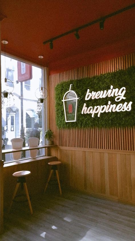 Small Cafe Theme Ideas, Bubble Tea Cafe Design, Bubble Tea Bar, Boba Shop Interior, Small Boba Tea Shop Interior Design, Boba Tea Shop Interior Design, Bubble Tea Shops Interior, Bubble Tea Shop Design Interior, Bubble Tea Store