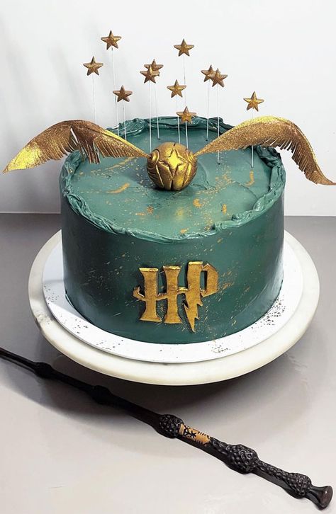 harry potter cake, harry potter birthday cakes, harry potter cake ideas, birthday cake ideas, cake ideas Blue Harry Potter Cake, Homemade Harry Potter Cake, Buttercream Harry Potter Cake, Marvel Birthday Cake, Harry Potter Cake 9 3/4, Harry Potter Birthday Cake Buttercream, Marvel Avengers Cake, Happy Birthday Harry Potter, Harry Potter Birthday Cake