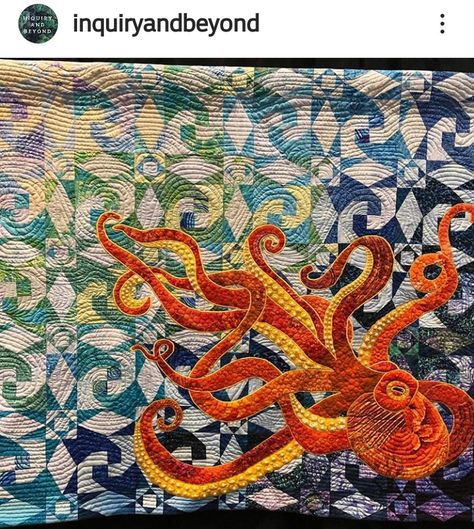 @inquiryandbeyond Amazing octopus quilt Free Form Quilts, Sea Quilt Patterns, Sea Life Quilt, Octopus Quilt Pattern, Jellyfish Quilt, Cool Quilts, Octopus Quilt, Octopus Applique, Alaska Quilt