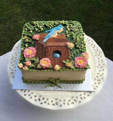 Bird Cake Decorating Ideas, Bird Themed Birthday Cake, Bird Cakes Birthday, Bird Theme Cake, Birdhouse Cake, Bird Birthday Cake, Nature Cakes, Sheet Cakes Decorated, Square Birthday Cake