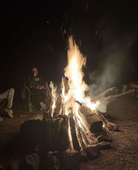 camping
camp fire 
friends 
friendship 
teenagers Dark Camping Aesthetic, Rehab Aesthetic, Cryptid Summer, Friday The 13th Aesthetic, Bonfire Friends, Campfire Aesthetic, Summer Slasher, Bonfire Aesthetic, Slasher Summer