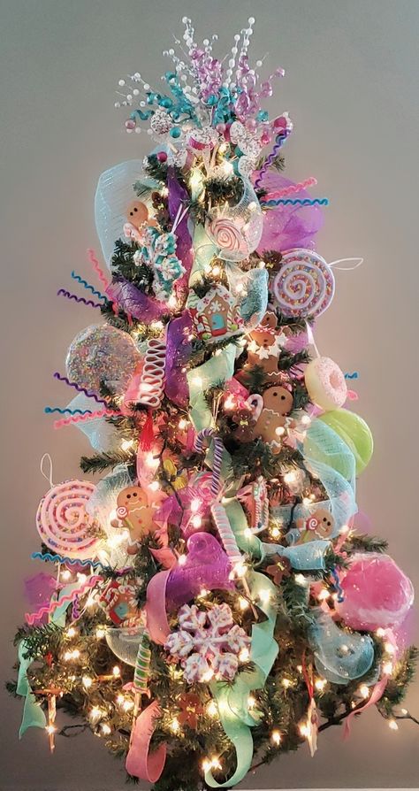 Christmas Tree Decorations For Kids, Fun Christmas Tree, Candy Christmas Tree, Christmas Trees For Kids, Ribbon Ideas, Tree Ribbon, Christmas Tree Decorating Themes, Candyland Christmas, Candy Land Christmas Decorations