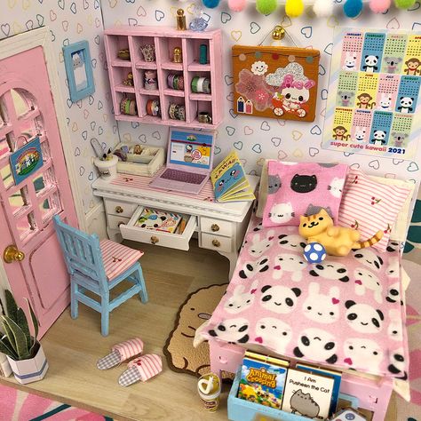 Mini Rooms Ideas, Doll Room Diy, Doll Miniatures Diy, Miniature Dollhouse Ideas, Lps Room Ideas, Miniature House Ideas, Doll House Diy Ideas, Mini Room Diy, Barbie Dollhouse Diy