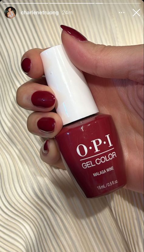 Opi Maraschino Cherry, Opi Red Nail Polish Shades, Opi Malaga Wine, Opi Red Nail Polish, Coolest Nails, Nails Xoxo, Dnd Gel Nail Polish, Malaga Wine, Grey Acrylic Nails