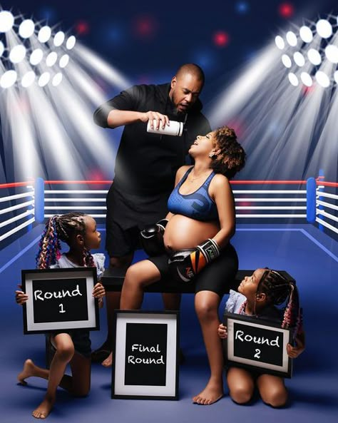 Boxing Maternity Photoshoot, Boxing Pregnancy Announcement, Maternity Shoot Black Women Family, Boxing Maternity Shoot, Basketball Maternity Pictures, Maternity Ideas Photoshoot, Pregnancy Photoshoot Black Women, Maternity Photography Black Women, Pregnant Photoshoot Black Women