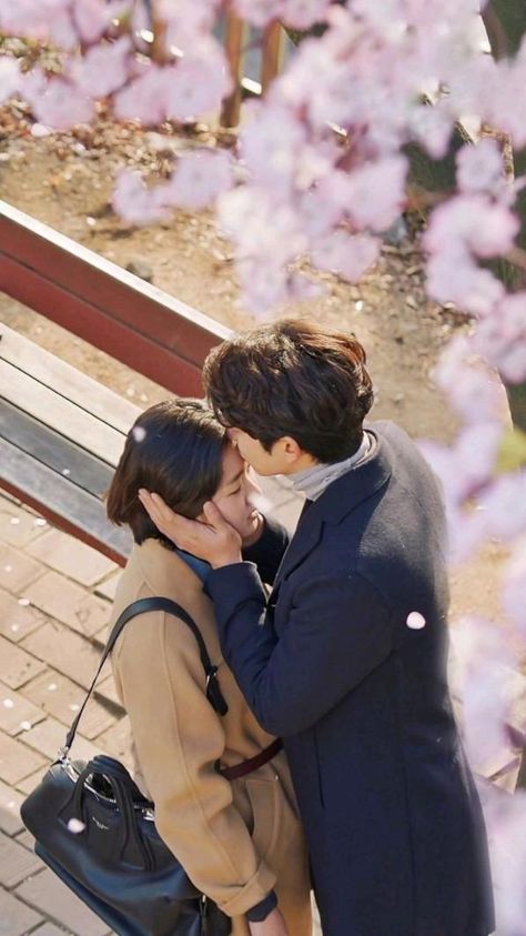 A Kiss On The Forehead, Kiss On The Forehead, Goblin Gong Yoo, Forehead Kiss, Goblin Korean Drama, Goblin Kdrama, Goblin The Lonely And Great God, Kdrama Love, Korean Drama Romance