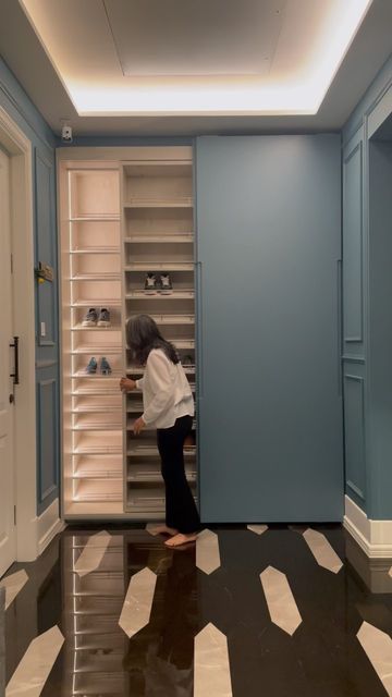 Luxury Shoe Rack Design, Shoe Cabinet Design Luxury, Full Height Shoe Cabinet, Shoes Cabinet Design, Bootility Room, Shoes Entrance, Bathroom Interior Design Luxury Modern, Shoe Cabinet Hallway, Shoe Rack Cabinet Design