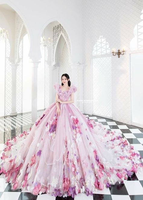 Cherry Blossom Wedding Dress, Royal Ball Gown, Debut Gowns, Lilac Prom Dresses, Floral Ball Gown, Royal Ball, Sparkle Wedding Dress, Gowns Dresses Elegant, Prom Girl Dresses