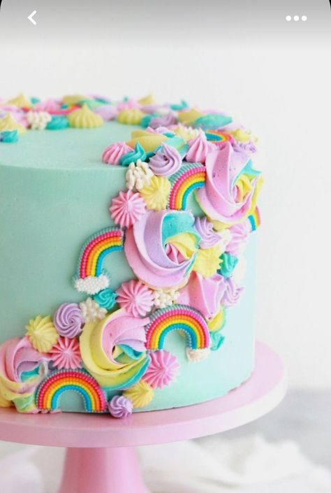 Smash Cake Recipes, Little Pony Cake, Pastel Cupcakes, Pony Cake, Rainbow Birthday Cake, Gateaux Cake, Vanilla Cake Recipe, Sprinkle Cake, Floral Cake