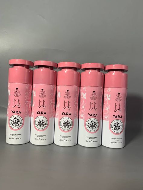 Big Amaa 🌸♉️, [Apr 20, 2024 at 10:24 AM] N3800 each   Wholesale from 3pcs White Crocs, Perfume Body Spray, Perfume Packaging, Gift Sets For Women, Perfume Gift Sets, Perfume Gift, Mist Spray, Fragrance Design, Body Mist