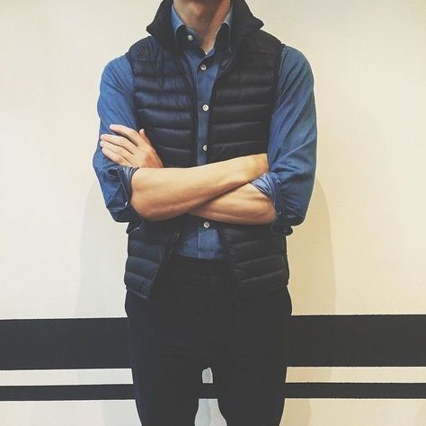 Denim Vest Outfit Ideas, Mens Puffer Vest Outfit, Vest Outfit Ideas, Denim Vest Outfit, Vest Outfits Men, Puffer Vest Outfit, Mens Puffer Vest, Vest Outfit, Mens Casual Outfits Summer