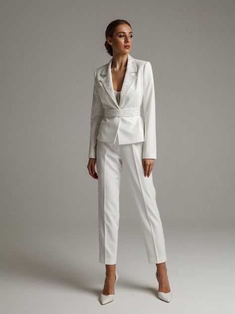 Women White Embroidered 2pc Pant Suit Set Pearl Work Notch Lapel Beaded Belt High Waist Trouser Formal Wedding Bride Bridesmaid Outfit Bridal Suit, Embroidery Pants, Vintage Business, Embellished Belt, Wedding Women, Beaded Jacket, Embroidered Pants, Cocktail Attire, Pants Vintage