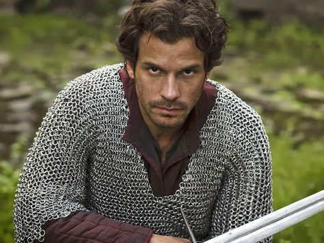 Santiago Cabrera (Lancelot) Lancelot Merlin, Rodolphus Lestrange, Merlin Characters, Once And Future King, Merlin Cast, Merlin Bbc, Bbc Tv Series, Bbc Drama, Merlin And Arthur