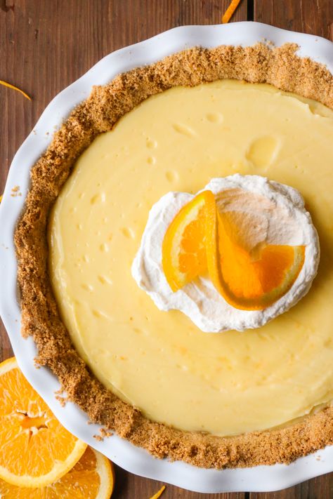 Orange Creamsicle Pie - Lepp Farm Market Orange Creamsicle Pie, Creamsicle Pie, Orange Dessert, Favorite Pie Recipes, Creamy Pie, Orange Baking, Party Food Dessert, Navel Oranges, Pastry Pie