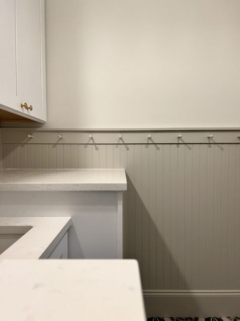 Laundry Room Ideas Beadboard, Paneling Walls Laundry Room, Mudroom Beadboard With Hooks, Laundry Room Bead Board, Bead Board In Laundry Room, Laundry Room Peg Rail, Bead Board Laundry Room Ideas, Beadboard Peg Rail, Laundry Room Paneling