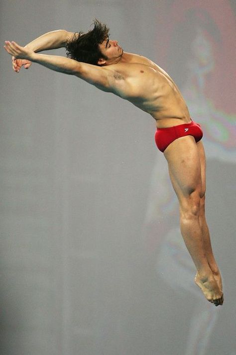 Human leg, Shoulder, Elbow, Joint, Standing, Barechested, Chest, Wrist, Muscle, Knee, Men's Rowing, 2004 Olympics, Team Usa Olympics, Olympic Trials, Olympic Swimming, Guys In Speedos, Australian Men, Tom Daley, Olympic Gymnastics