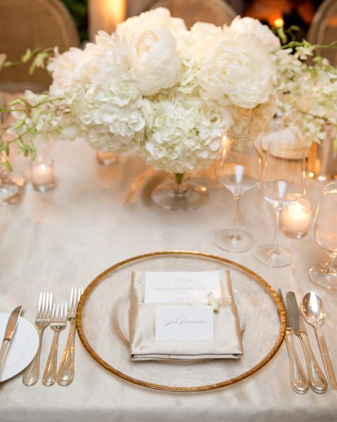 The Prettiest Peony Wedding Centerpieces Peonies Wedding Centerpieces, Gold Wedding Centerpieces, Hydrangea Bouquet Wedding, Summer Wedding Reception, Wedding Motifs, Boda Mexicana, Peony Wedding, Santa Barbara Wedding, Wedding Centerpieces Diy