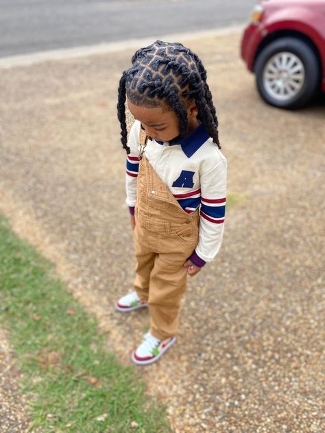 Kids Dreads Hairstyles Boys, Toddler Boy Uniform Outfits Ideas, Toddler Dreads Locks Boys, Preppy Outfits For Boys, Kid Loc Styles Boys, Boy Picture Day Outfit School, Picture Day Outfit Boys, Boy School Picture Outfits, Dread Styles For Kids Boys