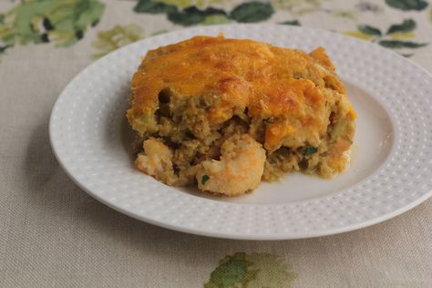 Shrimp And Mirliton Casserole Mirliton Casserole, Mirliton Recipes, Crabmeat Casserole, Seafood Dressing Recipe, Mirliton Recipe, New Orleans Shrimp, Thai Red Curry Chicken, Seafood Casserole Recipes, Chayote Recipes