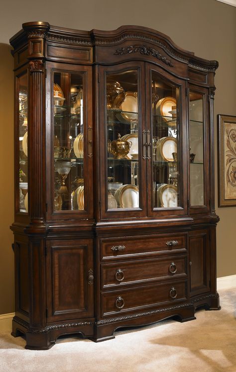 Display China In Cabinet, Showcase Design Furniture, Traditional China Cabinet, Wood China Cabinet, Dining Room China Cabinet, Crockery Cabinet Design, Wooden Cupboard Design, China Cabinet Makeover, Crockery Cabinet