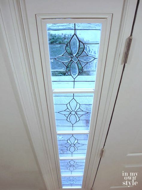 Front Door Privacy Film, Panel Window Ideas, Sidelight Window Ideas, Glass Front Door Privacy Ideas, Gallery Glass Ideas Diy, Leaded Glass Front Door, Front Door Side Windows, Front Door Sidelights, Stained Front Door