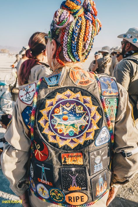 Burning Man 2017 #1217155 ⚡ I Hate Flash Burning Man Aesthetic, Men’s Burning Man Fashion, Burning Man Hair, Burning Man Bike, Burning Man Bicycles, Rock Style Men, Burning Man 2022 Art, Burning Man 2017, Burning Men