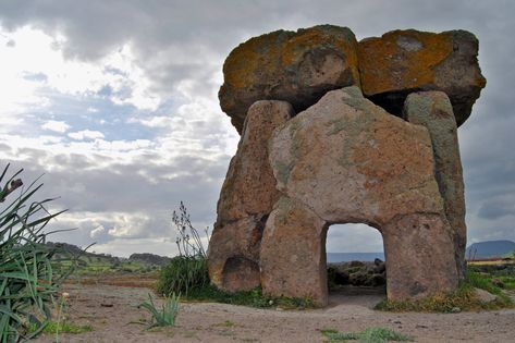 Ancient European Stone Monuments Said to Originate in Northwest France - The New York Times Monument France, Mediterranean Islands, Megalithic Monuments, Grave Monuments, Standing Stones, Stone Architecture, Travel Around Europe, Sardinia Italy, Standing Stone