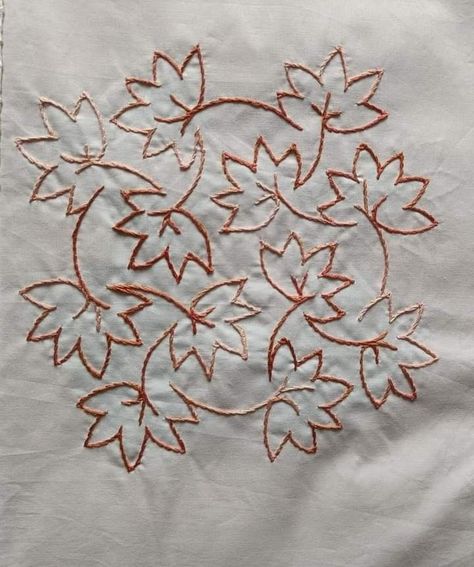 Bedsheet Hand Embroidery Design, Hand Embroidery Bedsheet Designs, Embroidered Placemats, Towel Embroidery Designs, Embroidered Curtains, Embroidered Accessories, Sulaman Pita, Diy Embroidery Designs, Hand Embroidery Patterns Flowers