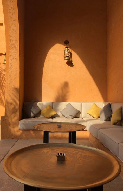 Mysk Al Badayer Retreat - Desert Camp Arabian House Design, Desert Interior Design, Desert Inspired Decor, Desert Camp, Desert Resort, Modern Desert, Moroccan Interiors, Desert Homes, Spa Design