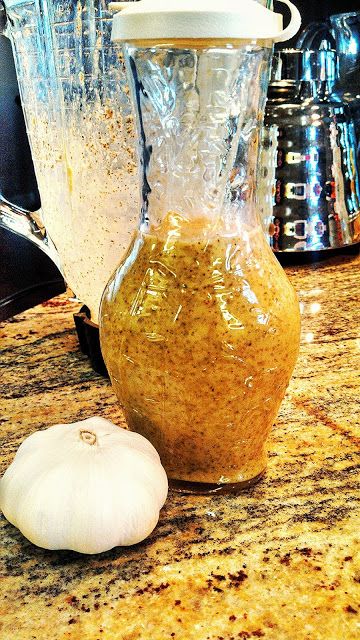 Cousins Cooking It Up: Mediterranean Salad Dressing Mediterranean Salad Dressing, Dijon Dressing, Salad Dressing Recipes Homemade, Mediterranean Diet Plan, Mediterranean Salad, Homemade Salads, Vinaigrette Dressing, Homemade Dressing, Homemade Salad Dressing