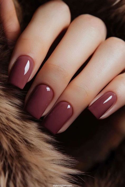 Check out these trendy fall pink nails that go with any of your fall outfits. These fall blush pink nails are perfect for every day wear, for work and more. Save this pin to check out pink nail colors too. Burnt Pink Nails, Dusky Rose Nails, Burgundy Pink Nails, Fig Nails, Fall Pink Nails, Dusty Pink Nails, Pink Nail Polish Colors, Blush Pink Nails, Dark Pink Nails