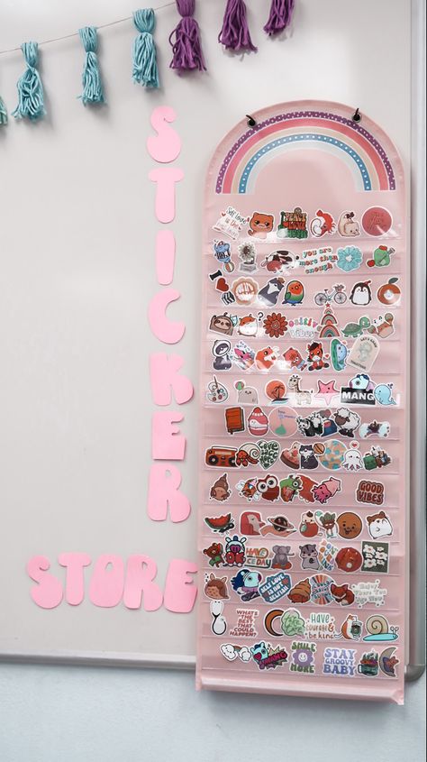 Stickers anchor chart K2 Classroom Ideas, Kindergarten Student Work Display Ideas, Teacher Sticker Store, Class Sticker Store, Classroom Organization Ideas Elementary, Sticker Store Classroom Management, Diy Teacher Decor, Classroom Sticker Store, Class Jobs Elementary