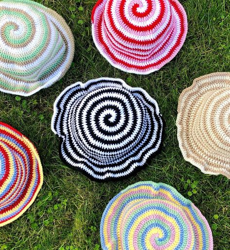 Quick Crochet Beanie, Sun Hat Crochet Pattern, Sun Hat Crochet, Spiral Crochet, Crochet Summer Hats, Bucket Hat Pattern, Unique Tools, Crochet Sun Hat, Crochet Shrug Pattern