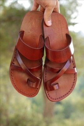 Buy online African Shoes Men's Shoes - Afrikrea Chigago Bulls, Italian Leather Sandals, Jesus Sandals, Mens Sandals Fashion, Handmade Leather Sandals, African Shoes, Leather Slippers For Men, Strap Flats, Fashion Shoes Sandals