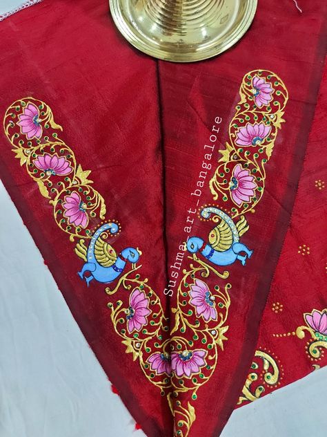 Tanjore Border Designs, Tanjore Fabric Painting, Tanjore Painting On Sarees, Tanjavur Painting On Blouse, Tanjavore Paintings, Tanjore Painting On Blouses, Blouse Painting, Accessory Illustration, Fabric Paint Shirt