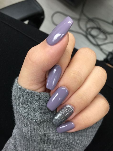 Mauve Nail Polish, Nail Winter, Birthday Nail, Mauve Nails, December Nails, Nails Yellow, Purple Nail Designs, Purple Nail, Gray Nails