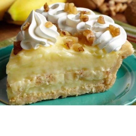 Old Fashioned Banana Cream Pie Recipe - (4.5/5) Old Fashioned Banana Cream Pie, Forgotten Chicken, Banana Cream Pie Recipe, Banana Pie, Sweet Pies, Pie Crusts, Cream Pie Recipes, Coconut Cream Pie, Banana Cream Pie