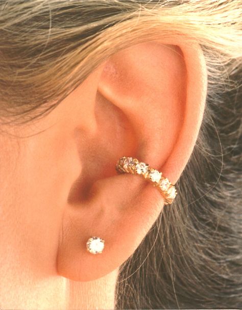 Tennis Band, Cuffs Earrings, Ear Cuff Piercing, Geode Jewelry, Diamond Ear Cuff, Double Piercing, Cute Ear Piercings, Gold Jewelry Sets, Bar Stud Earrings