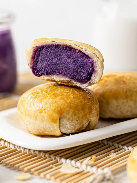 Ube Hopia Cakes (Filipino Purple Yam Pastries) | Foodaciously Philippines Dessert, Filipino Desert, Ube Cupcakes, Dainty Cakes, Filipino Bread, Ube Halaya, Philippine Food, Filipino Dessert Recipes, Ube Recipes