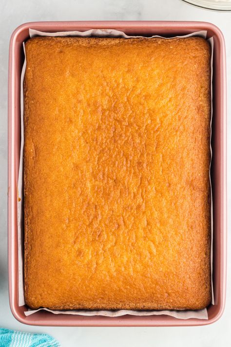 Vanilla Sheet Pan Cake, Large Sheet Cake Recipe, Homemade Sheet Cake, Half Sheet Cake Recipe, Vanilla Sheet Cake Recipe, Yellow Sheet Cake, Vanilla Sheet Cake, Full Sheet Cake, Yellow Butter Cake