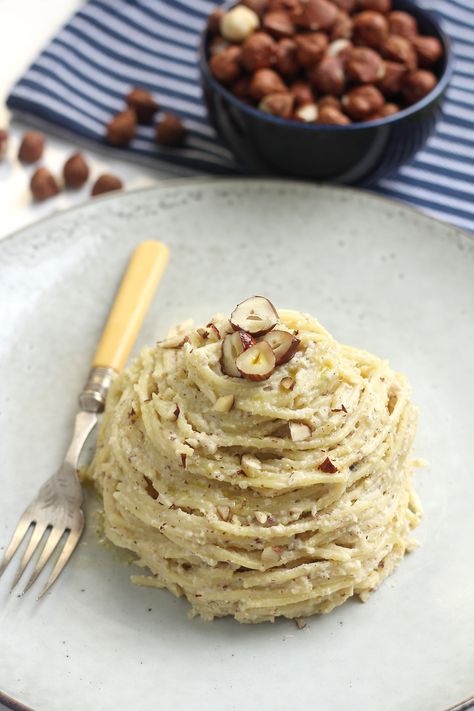 Almond Pasta Sauce, Hazelnut Sauce, Savory Hazelnut Recipes, Hazelnut Pesto, Hazelnut Meal Recipes, Hazelnut Recipes Savory, Hazelnut Whipped Cream, Hazelnut Desserts, Hazelnut Cream